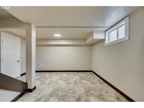 2901 Fruit Valley Road Vancouver WA 98660