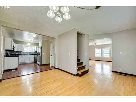 2901 Fruit Valley Road Vancouver WA 98660