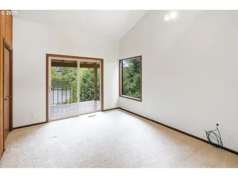 25777 NE Butteville Road Aurora OR 97002