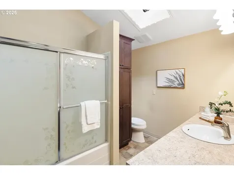 25777 NE Butteville Road Aurora OR 97002