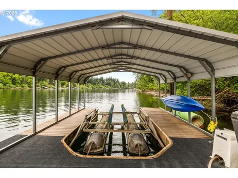 25777 NE Butteville Road Aurora OR 97002