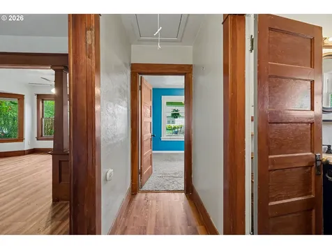 301 Orchard Street Silverton OR 97381