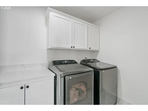 11122 SE Melania Court Portland OR 97266