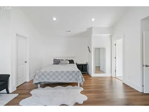 11122 SE Melania Court Portland OR 97266