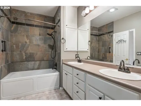 4650 Summerlinn Way West Linn OR 97068