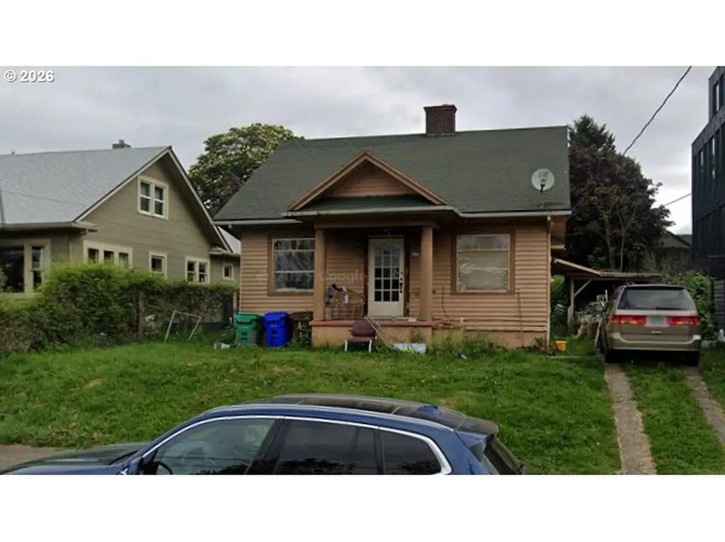 825 N Blandena Street Portland OR 97217