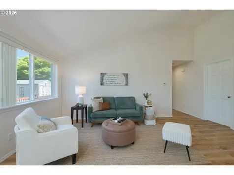15059 Pebble Beach Drive Oregon City OR 97045