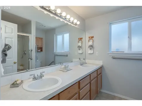 15059 Pebble Beach Drive Oregon City OR 97045