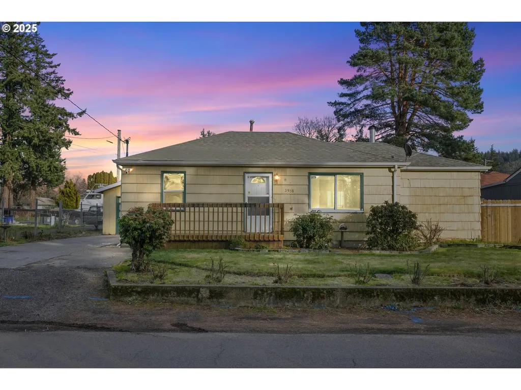 3938 SE 130th Avenue Portland OR 97236