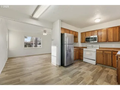 3938 SE 130th Avenue Portland OR 97236