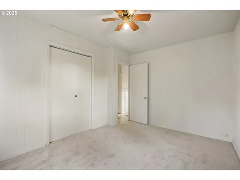 3938 SE 130th Avenue Portland OR 97236