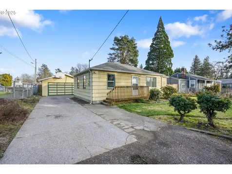 3938 SE 130th Avenue Portland OR 97236