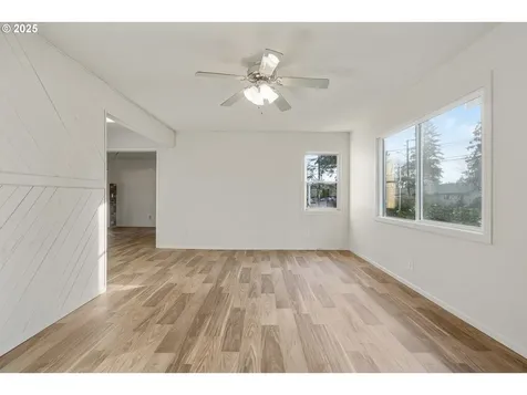 3938 SE 130th Avenue Portland OR 97236