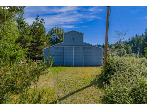 61844 Old Wagon Road Coos Bay OR 97420