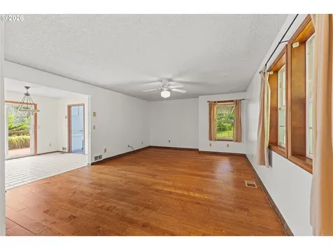 61844 Old Wagon Road Coos Bay OR 97420