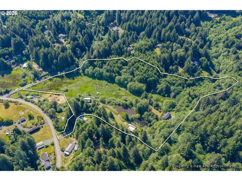 61844 Old Wagon Road Coos Bay OR 97420