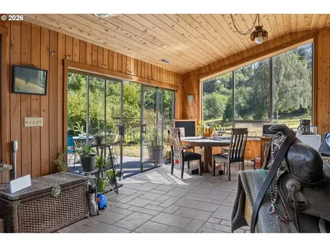 37758 Harrison Lane Astoria OR 97103