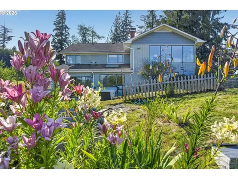 37758 Harrison Lane Astoria OR 97103