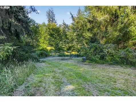 37758 Harrison Lane Astoria OR 97103