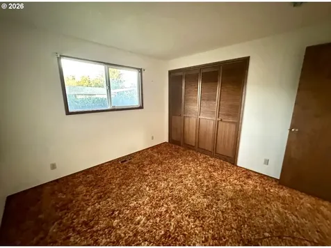 2691 14th Street North Bend OR 97459
