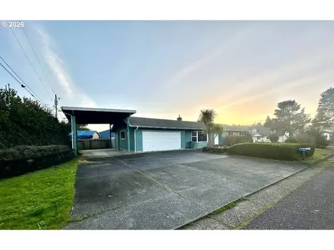 2691 14th Street North Bend OR 97459