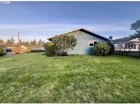2691 14th Street North Bend OR 97459