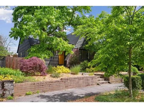 6364 NE Cleveland Avenue Portland OR 97211