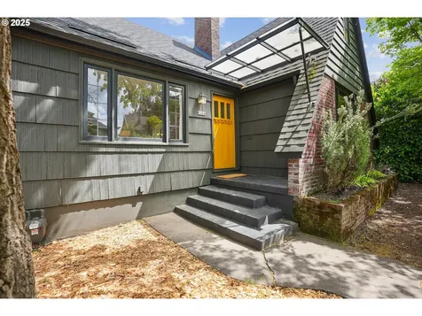 6364 NE Cleveland Avenue Portland OR 97211