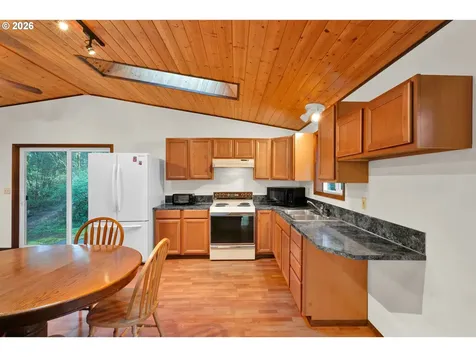 23220 Burgett Creek Road Philomath OR 97370