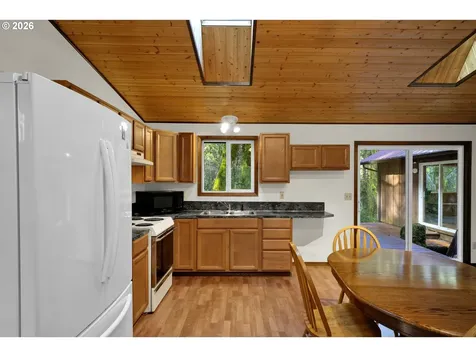 23220 Burgett Creek Road Philomath OR 97370
