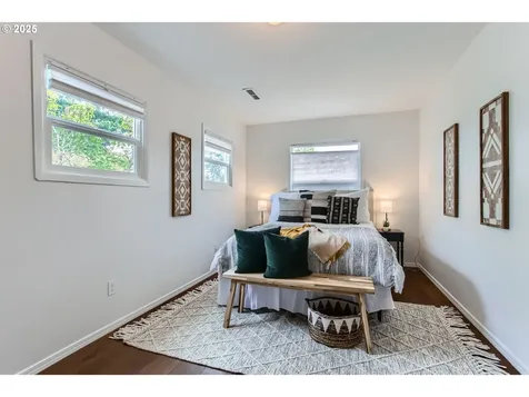 4333 NE 54th Avenue Portland OR 97218