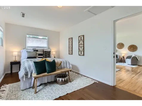 4333 NE 54th Avenue Portland OR 97218