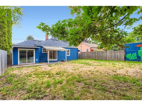 4333 NE 54th Avenue Portland OR 97218