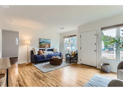 4333 NE 54th Avenue Portland OR 97218
