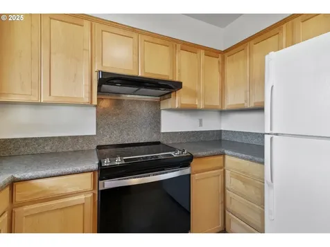 817 SE 100th Avenue Vancouver WA 98664