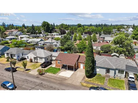 1059 16th Avenue SW Albany OR 97321