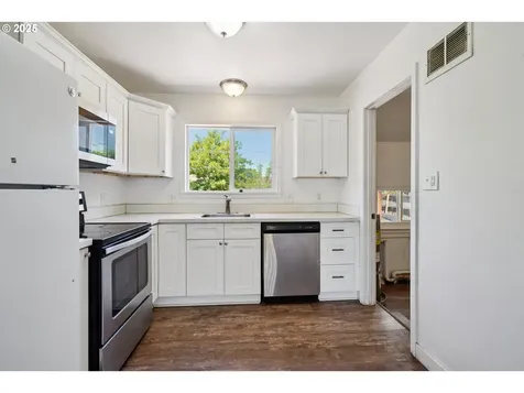 1059 16th Avenue SW Albany OR 97321