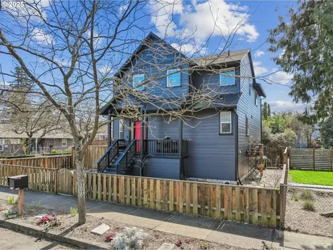 10256 SE Knight Street Portland OR 97266
