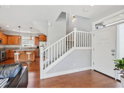 10256 SE Knight Street Portland OR 97266