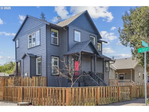 10256 SE Knight Street Portland OR 97266