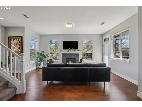 10256 SE Knight Street Portland OR 97266
