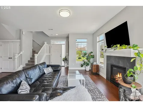 10256 SE Knight Street Portland OR 97266
