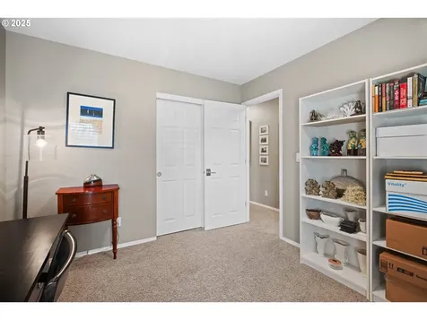16977 NW Oakridge Drive Portland OR 97229