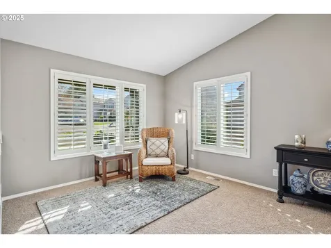 16977 NW Oakridge Drive Portland OR 97229