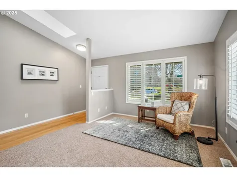 16977 NW Oakridge Drive Portland OR 97229