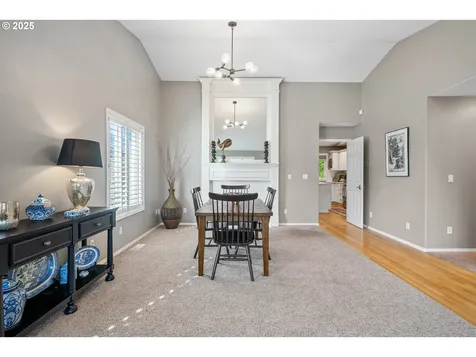 16977 NW Oakridge Drive Portland OR 97229