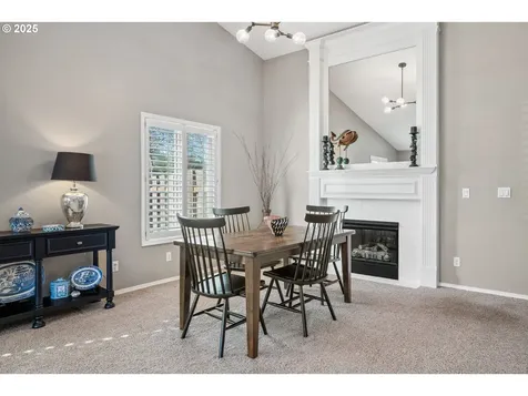 16977 NW Oakridge Drive Portland OR 97229