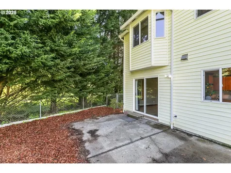 110 E Heritage Lane Yacolt WA 98675