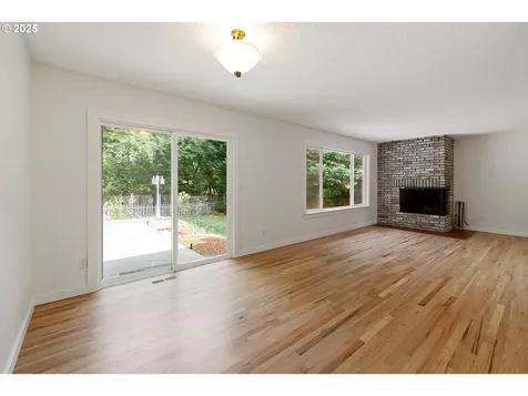 414 SW Frenwood Way Beaverton OR 97005