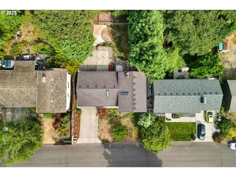 414 SW Frenwood Way Beaverton OR 97005